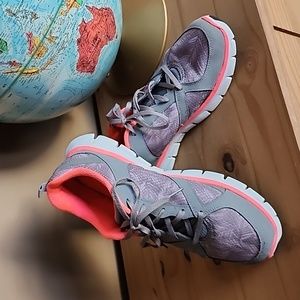 Skechers size 11 grey and pink  memory foam sneakers
